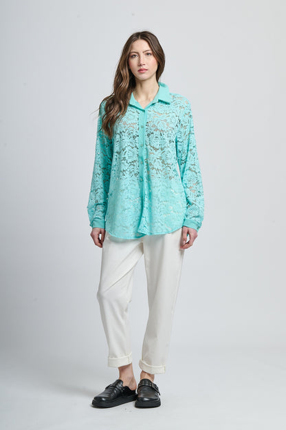 Retro pointy collar hollow shir