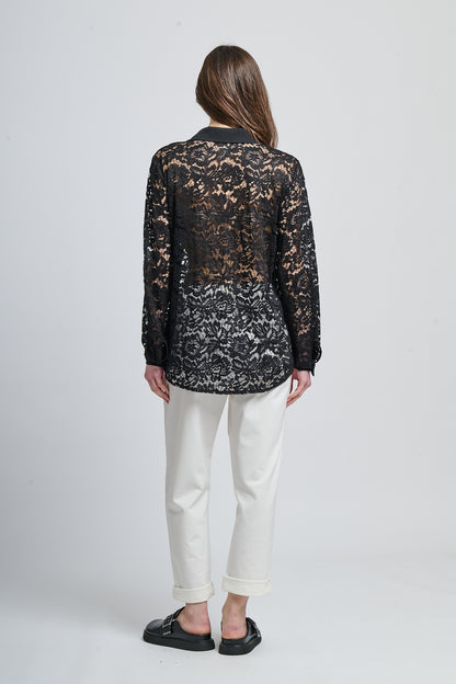 Retro pointy collar hollow shir