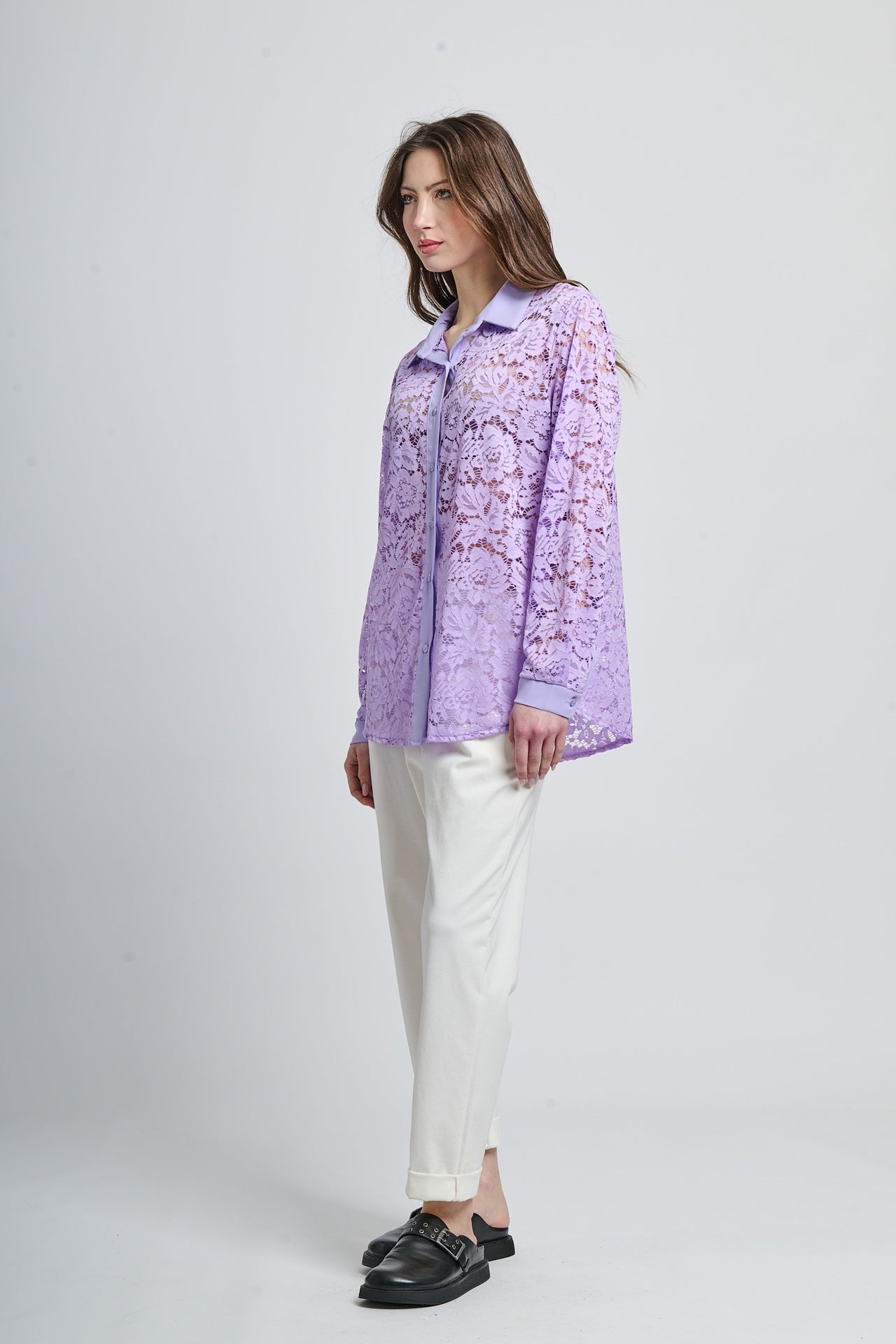 Retro pointy collar hollow shir