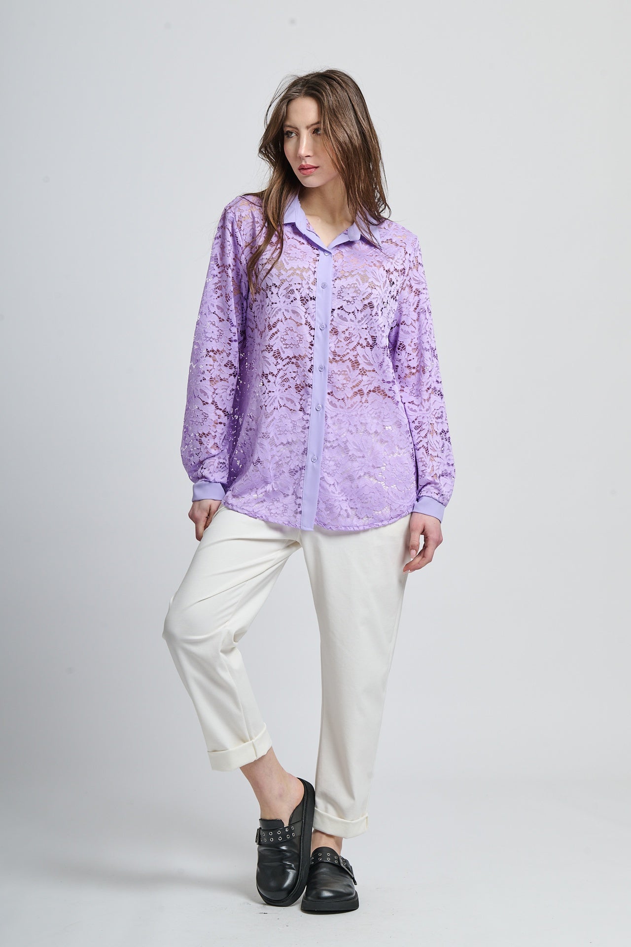 Retro pointy collar hollow shir