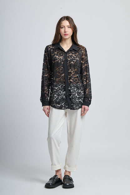 Retro pointy collar hollow shir