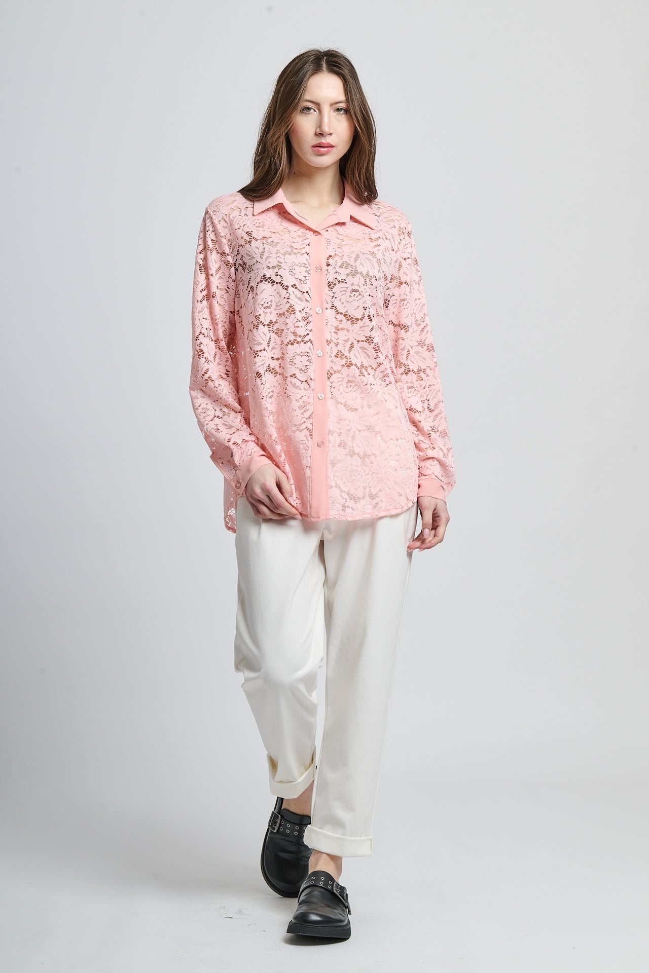 Retro pointy collar hollow shir