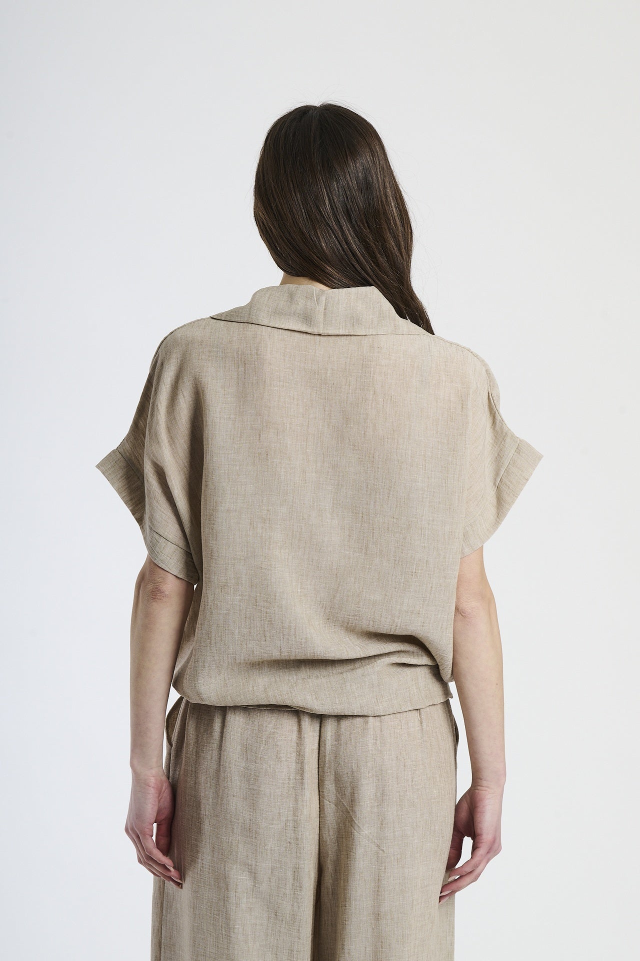 Flower knotted linen shirt